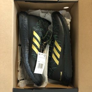 adidas Ultraboost DNA Mid x DNA (Von Miller PE) Denver Broncos
